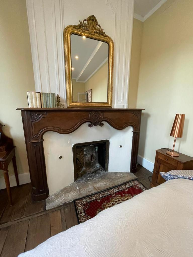 Bed and Breakfast Jardin Des Remparts Orthez Exterior foto